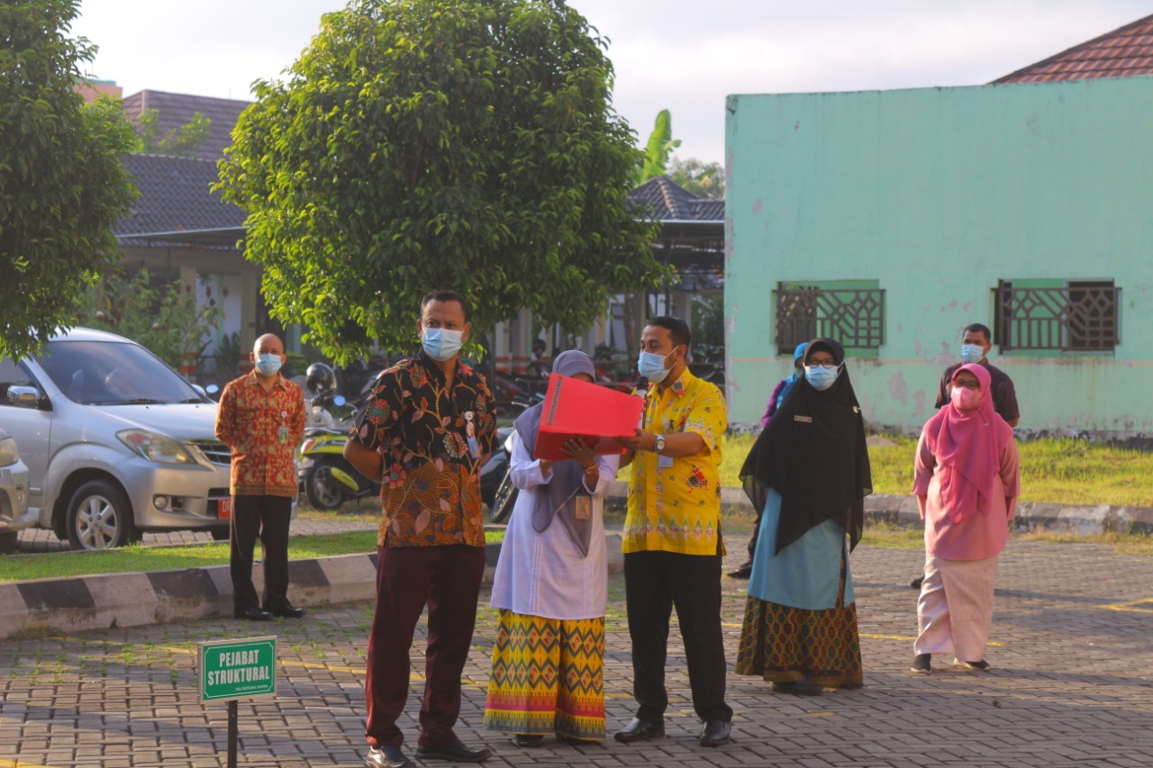 TERTIB APEL PAGI, KABAG TU GELAR SIDAK ABSENSI ASN RSJ MUTIARA SUKMA